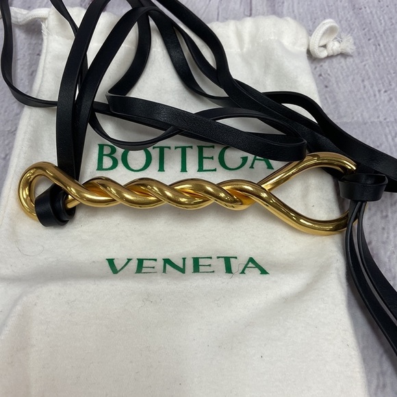 Bottega Veneta Black Leather Wrap Belt with Gold Twisted Bar main image 4